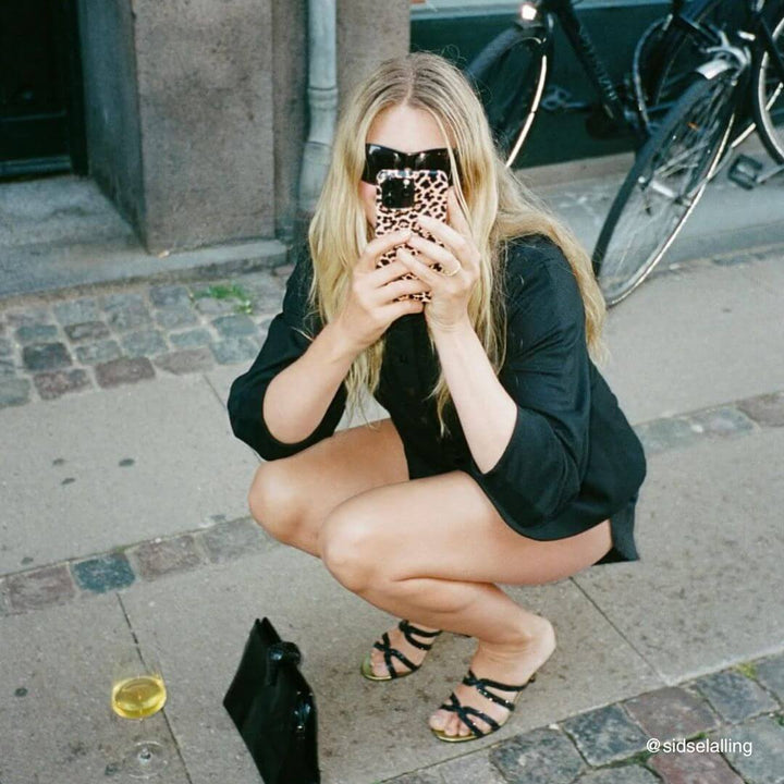 Frederikke Toftsø - LEO iPhone Case